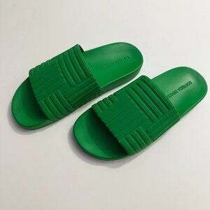 Bottega Veneta Rubber Slides (Color: Green)(Size: EU 41)